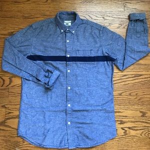Old Navy Chambray Long Sleeve Button Down